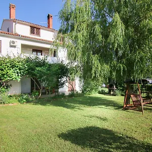 https://apartments-milovan.in-istria.net